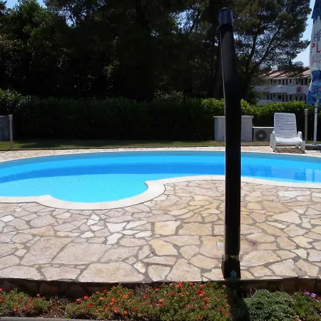 In Malinska/insel Krk 13031 Holiday home *