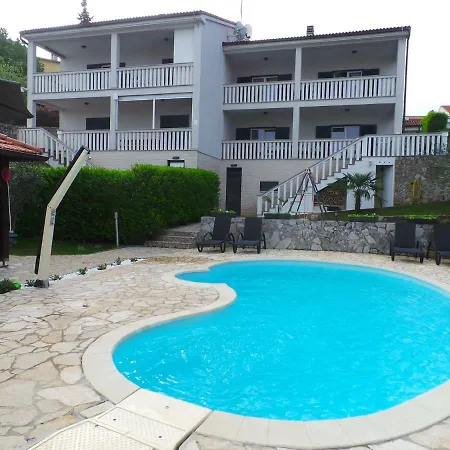 In Malinska/insel Krk 13031 Holiday home